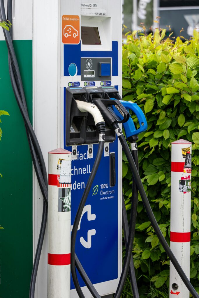 Benefits of Renting a Hybrid for a Road Trip